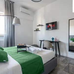 Annamaria - Station Charming Appartement Bari